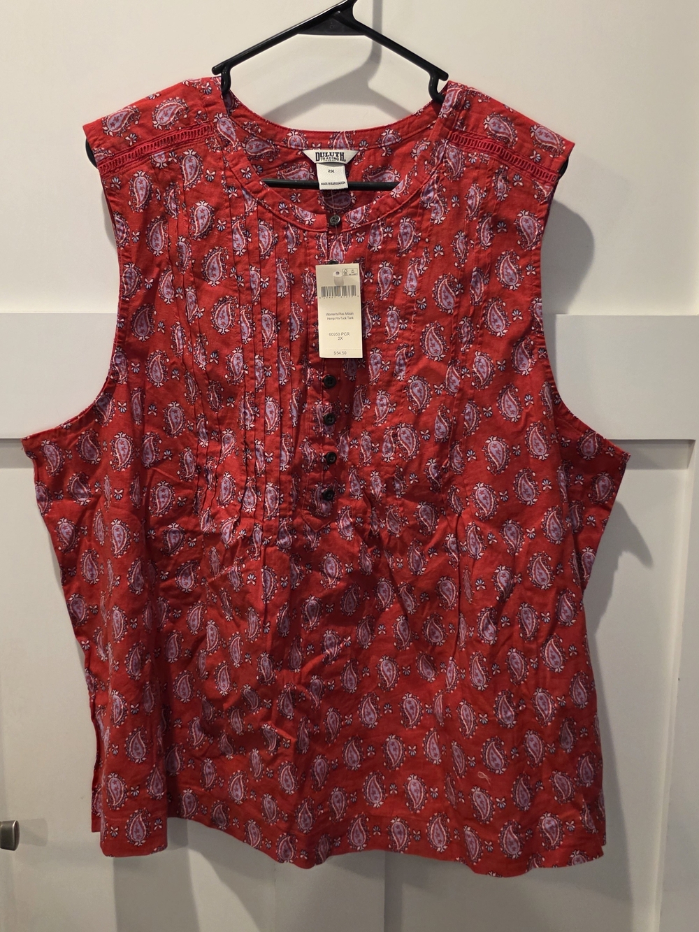 Croft & Barrow Red Paisley Sleeveless Blouse